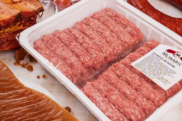 Čevapčiči Mešani 1kg - slika 2